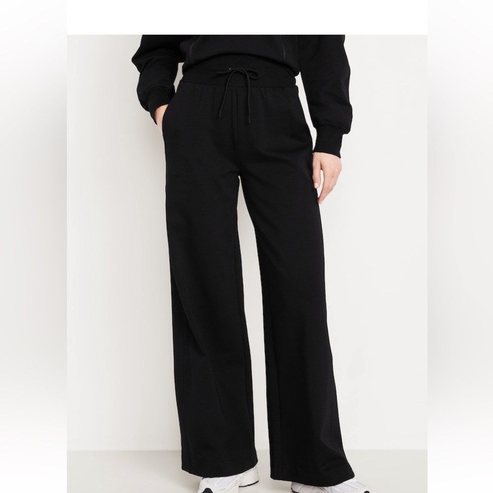 Extra High-Waisted Dynamic Fleece Sweatpants